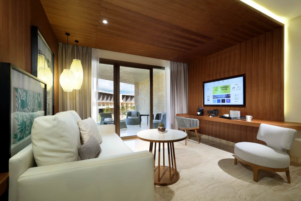 TRS-Coral-Hotel-Junior-Suite-ocean-view