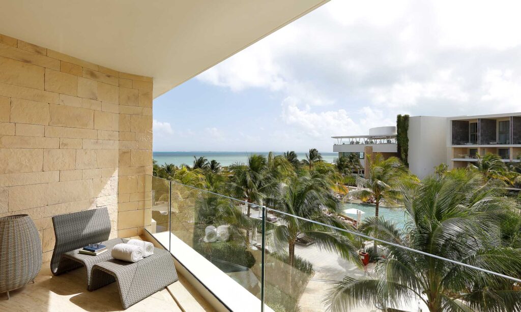 TRS-Coral-Hotel-junior-suite-ocean-view-vista-exterior-2